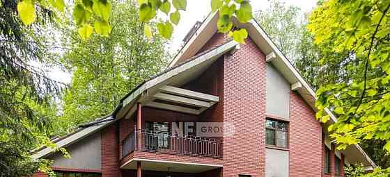 Коттедж, 520 м2, 30.7 сотки, 3 эт. Наро-Фоминск