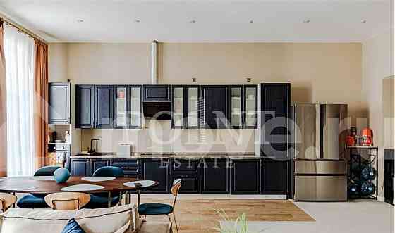 5-комн. квартира, 303 м2, 3/5 эт. Москва