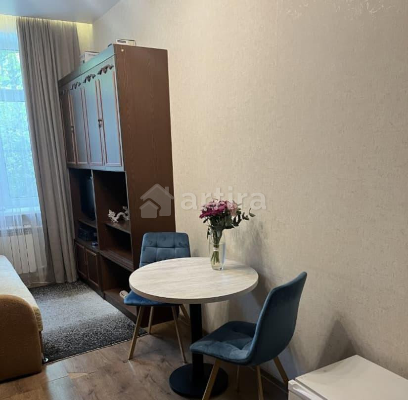 Комната, 100 м2, 1/2 эт. Санкт-Петербург - изображение 1