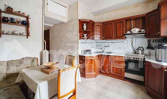 3-комн. квартира, 73 м2, 5/5 эт. Москва