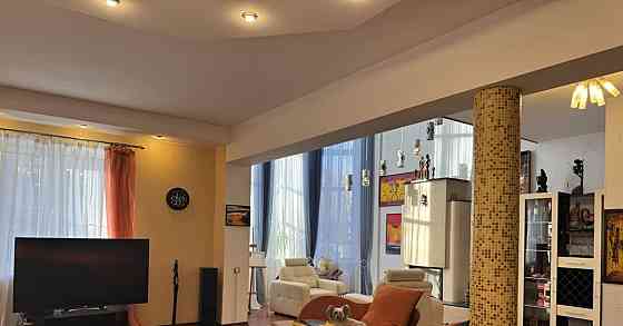 Коттедж, 300 м2, 12 соток, 3 эт. Санкт-Петербург