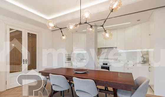 6-комн. квартира, 181.6 м2, 6/8 эт. Москва