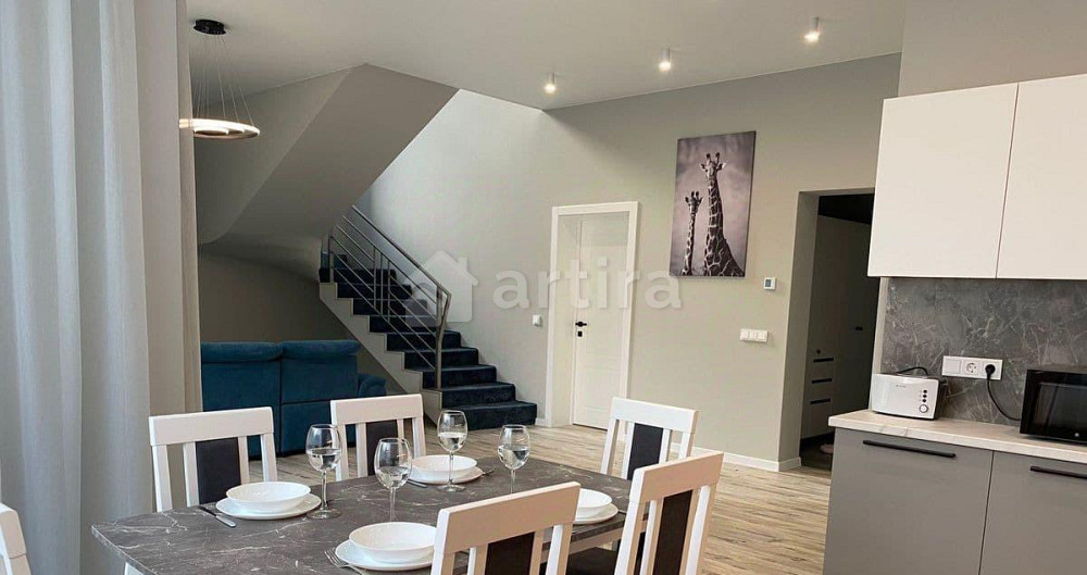 Коттедж, 150 м2, 4 сотки, 2 эт. Светлогорск - изображение 1