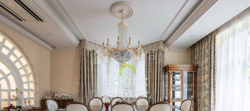 Дом, 877 м2, 47 соток, 4 эт. Истра - изображение 3