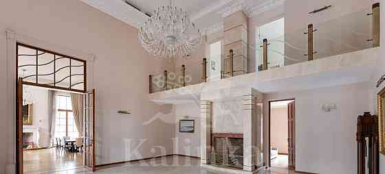 Дом, 575 м2, 48 соток, 2 эт. Москва