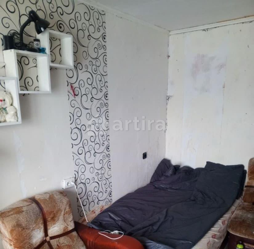 Комната, 18 м2, 8/9 эт. Тюмень - изображение 1