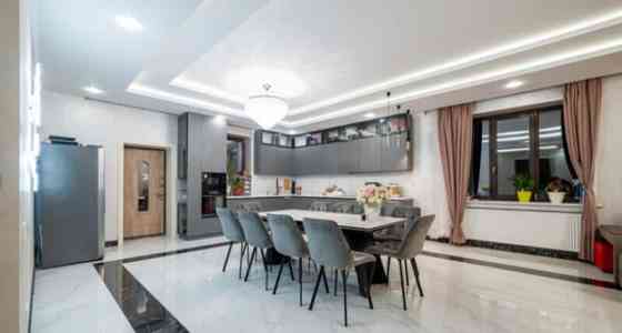 Дом, 600 м2 Новосибирск