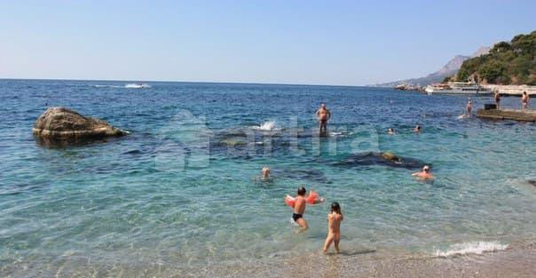 Коттедж, 27 м2 Ялта - изображение 2