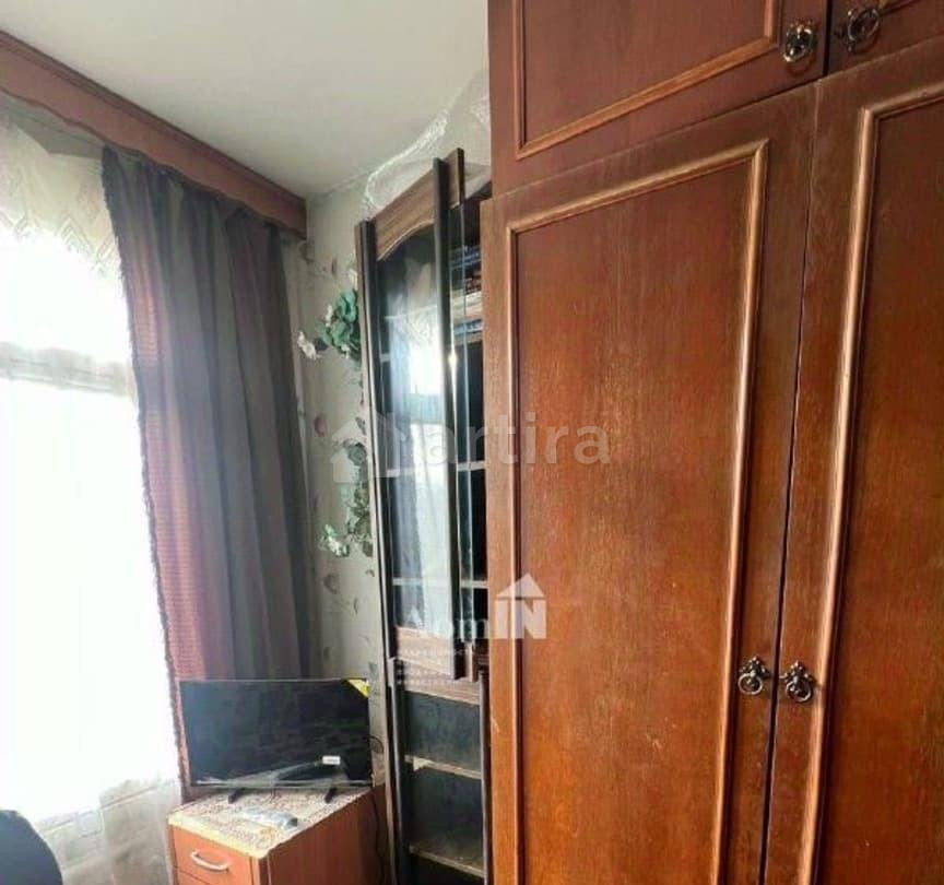 Комната, 6 м2, 5/5 эт. Санкт-Петербург - изображение 2