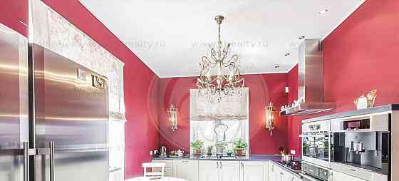 Дом, 350 м2, 10 соток, 3 эт. Красногорск