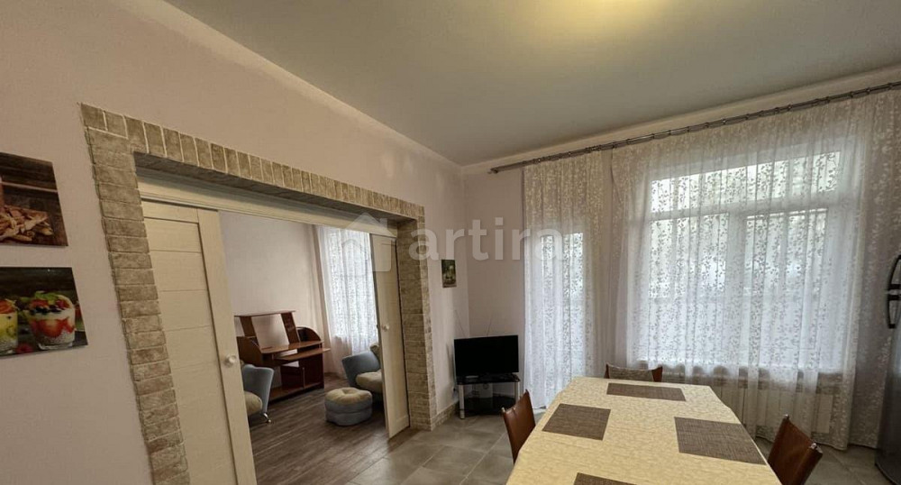 Таунхаус, 1500 м2, 10 соток, 2 эт. Кингисепп - изображение 1