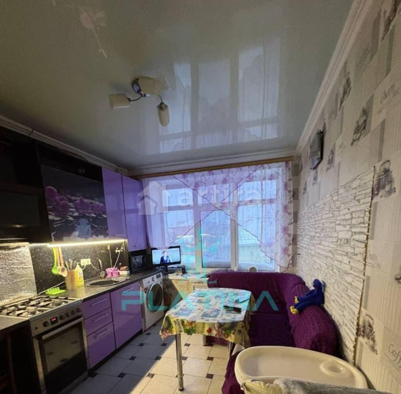 Комната, 20 м2, 3/5 эт. Казань - изображение 1