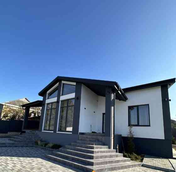 Дом, 140 м2, 8 соток, 1 эт. Симферополь