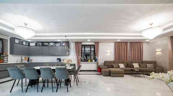 Дом, 600 м2 Москва