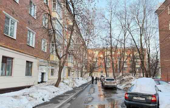 Комната, 30 м2, 3/5 эт. Москва