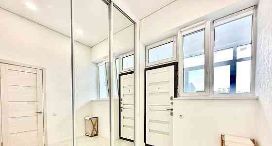 Дом, 140 м2, 0.8 сотки, 3 эт. Алушта