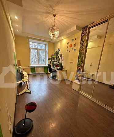 4-комн. квартира, 102 м2, 3/8 эт. Москва