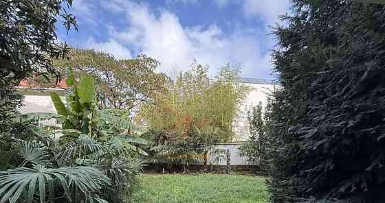 Дом, 400 м2, 10 соток, 3 эт. Ялта