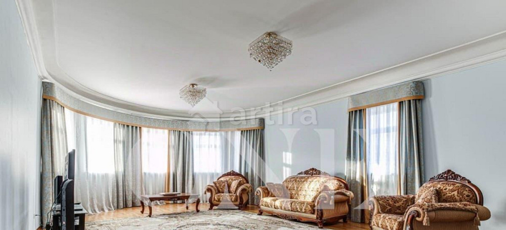 Дом, 600 м2, 30 соток, 3 эт. Одинцово - изображение 1