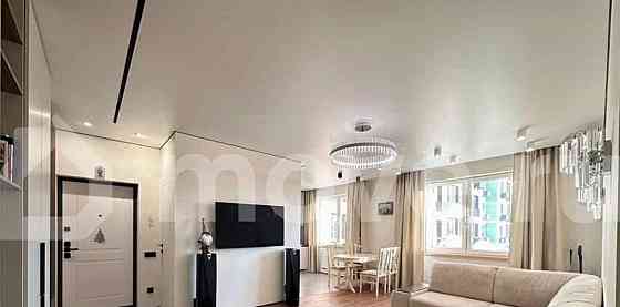 2-комн. квартира, 56.6 м2, 10/18 эт. Москва