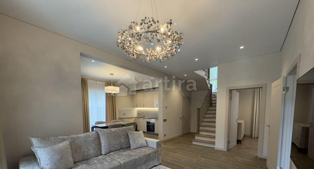 Дом, 180 м2, 8 соток, 2 эт. Красногорск - изображение 2