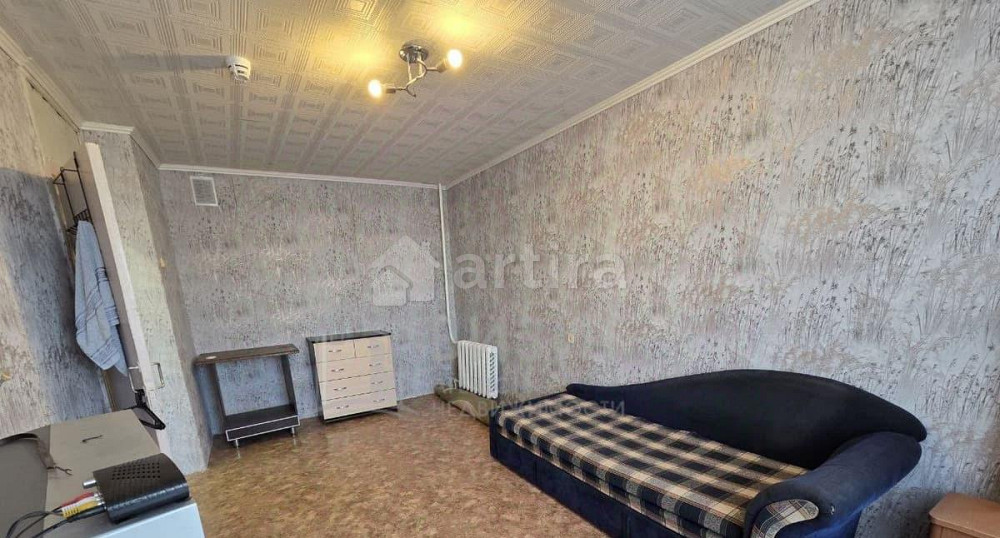 Комната, 26 м2, 8/9 эт. Нижнекамск - изображение 1