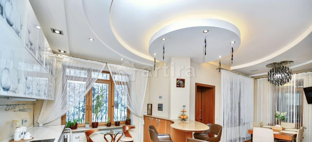 Таунхаус, 250 м2, 5 соток, 3 эт. Красногорск - изображение 1