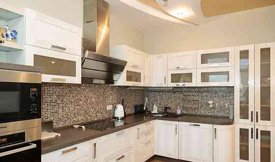 4-комн. квартира, 141 м2, 14/19 эт. Москва