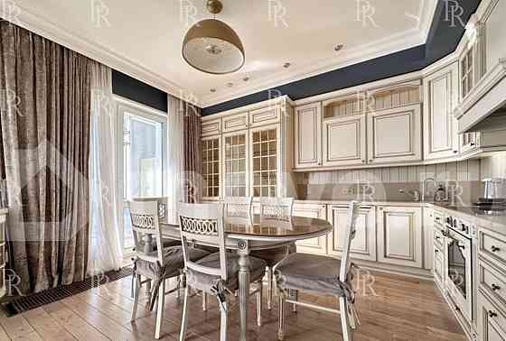 4-комн. квартира, 146.5 м2, 3/14 эт. Москва