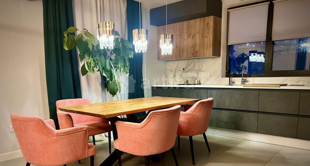 Коттедж, 200 м2, 7 соток, 3 эт. Москва - изображение 6