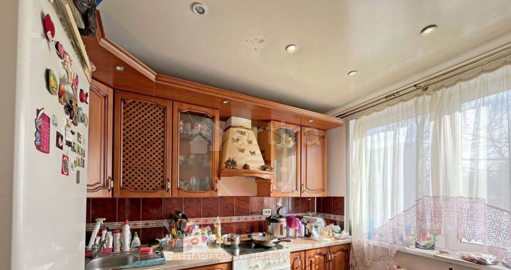 Комната, 15 м2, 4/17 эт. Москва - изображение 1