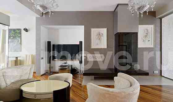 6-комн. квартира, 548 м2, 3/3 эт. Москва