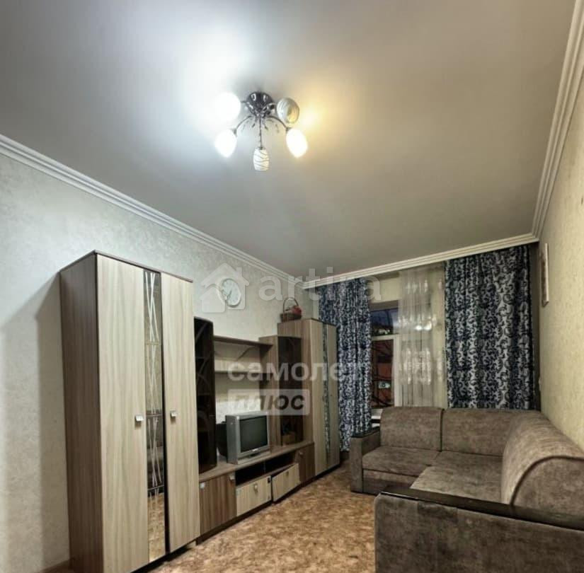 Комната, 18 м2, 4/5 эт. Санкт-Петербург - изображение 1