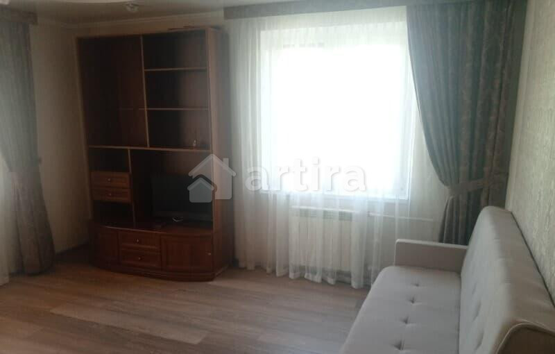 2-комн. квартира, 52 м2, 1/10 эт. Миасс - изображение 1