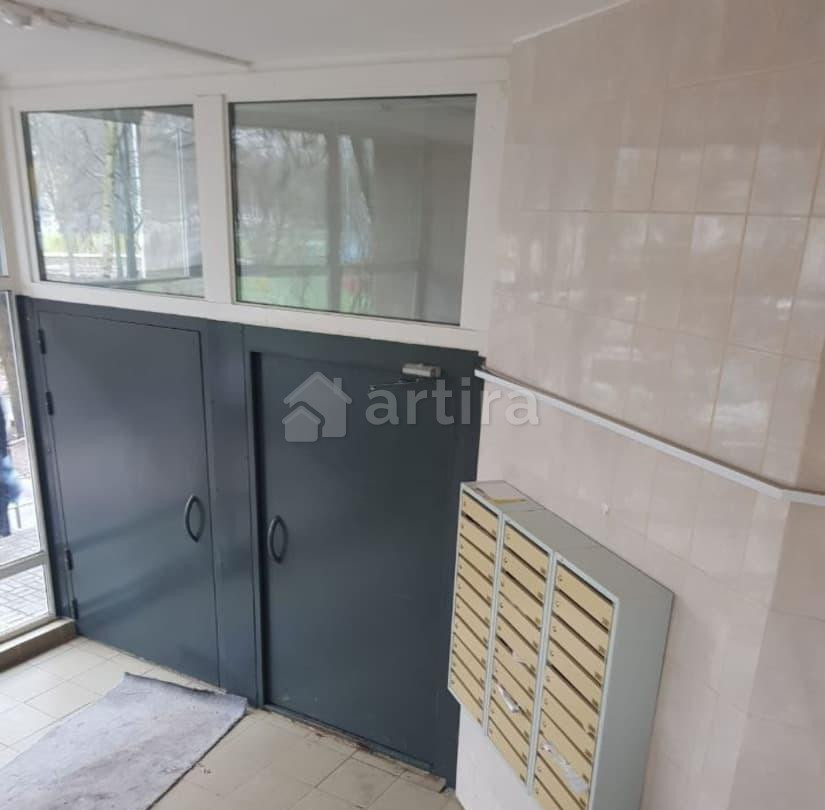 Комната, 24 м2, 1/12 эт. Москва - изображение 3