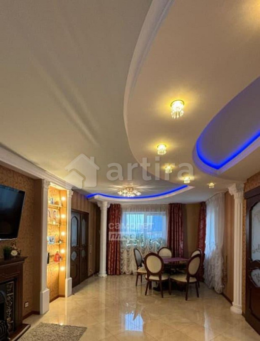 Коттедж, 277 м2, 24 сотки, 3 эт. Йошкар-Ола - изображение 1