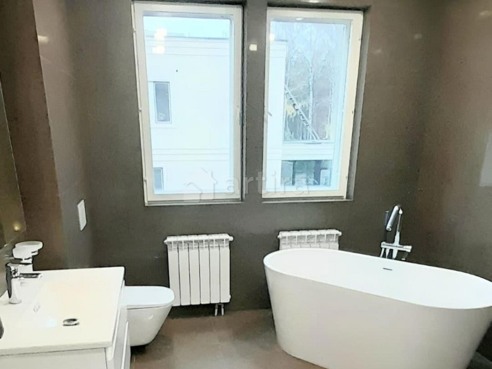 Коттедж, 245 м2, 12 соток, 2 эт. Санкт-Петербург - изображение 2