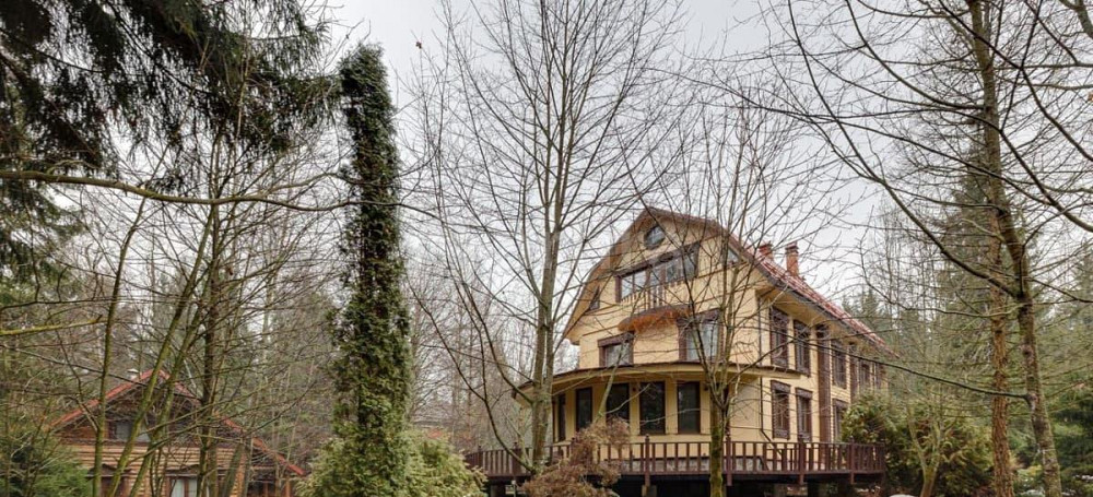 Дом, 600 м2, 0.55 га, 3 эт. Москва - изображение 1