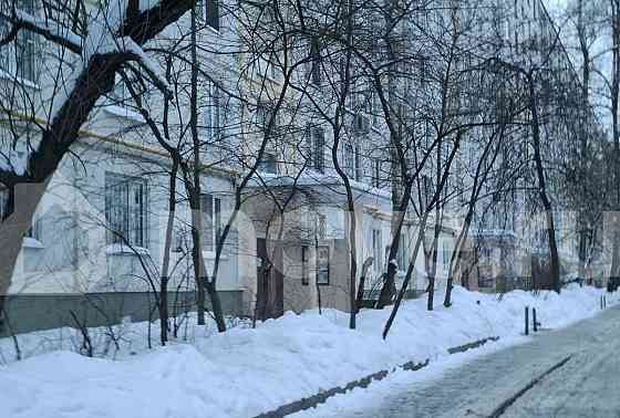 Студия, 12 м2, 1/9 эт. Москва