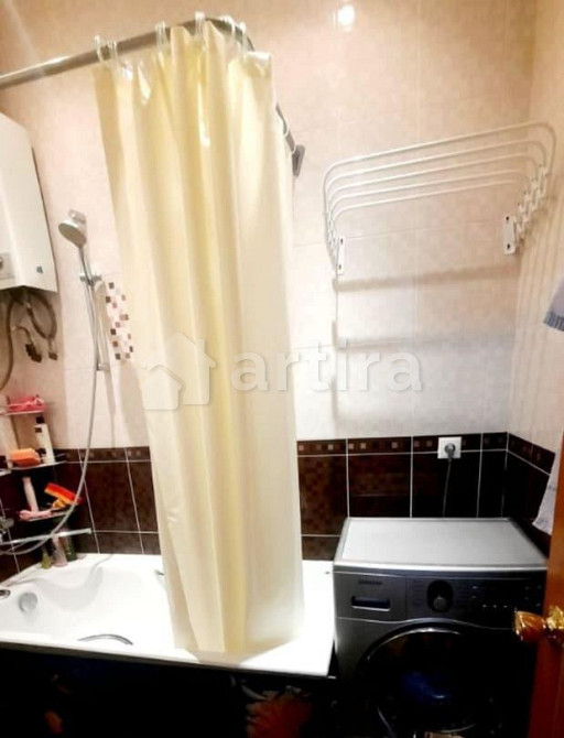 Комната, 68 м2, 3/5 эт. Москва - изображение 2