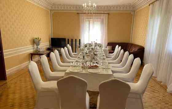 Дом, 400 м2 Москва