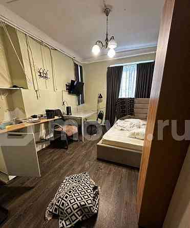 6-комн. квартира, 134 м2, 2/2 эт. Москва