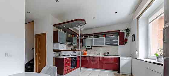 Таунхаус, 160 м2, 5 соток, 3 эт. Санкт-Петербург