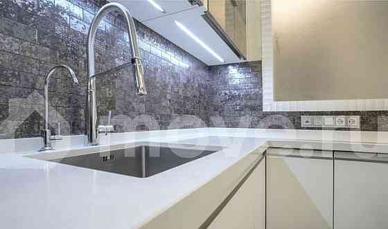 3-комн. квартира, 125 м2, 9/33 эт. Москва