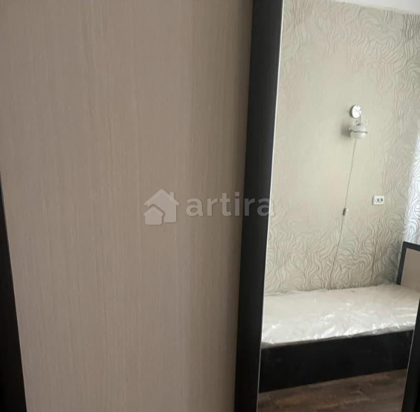 Комната, 89 м2, 4/4 эт. Саратов - изображение 2