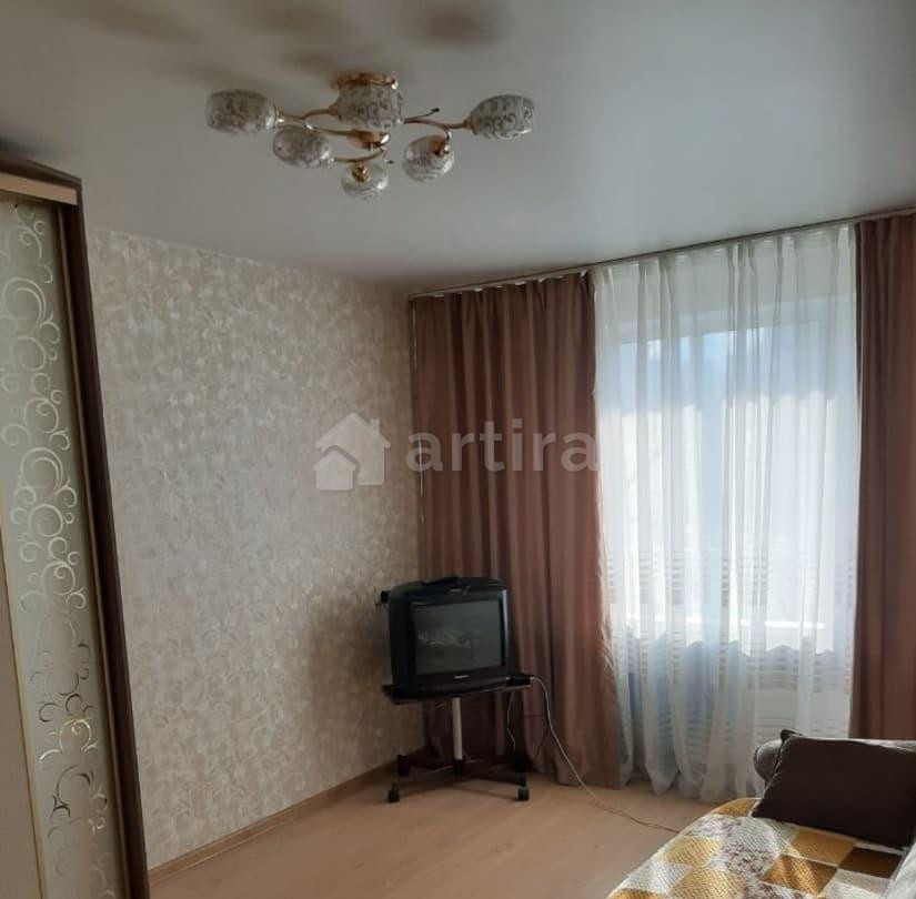 Комната, 15 м2, 3/5 эт. Екатеринбург - изображение 1