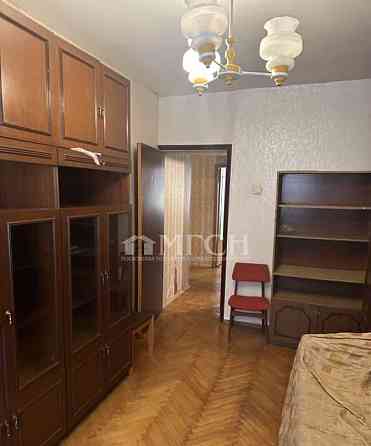 2-комн. квартира, 52.6 м2, 1/12 эт. Москва