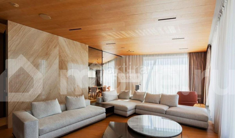 5-комн. апарт-ы, 196 м2, 2/4 эт. Москва - изображение 1