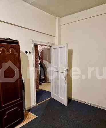 3-комн. квартира, 84 м2, 2/2 эт. Москва