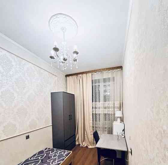 Комната, 75 м2, 2/4 эт. Санкт-Петербург